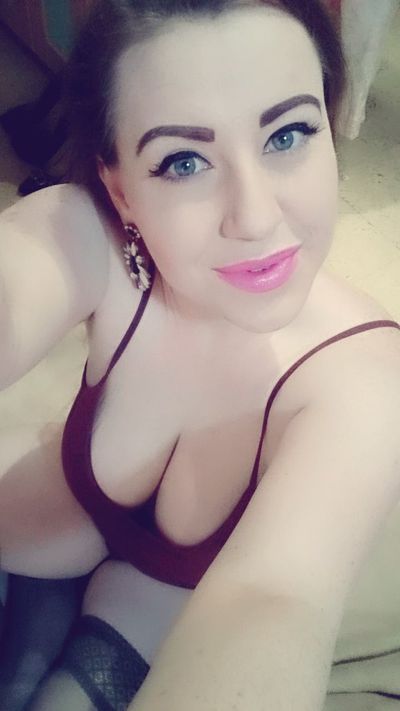 Super Booty Escort in Des Moines Iowa