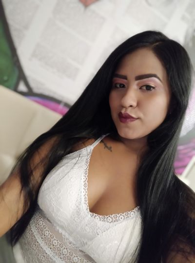 Latina Escort in Victorville California