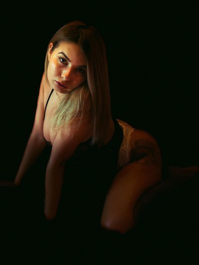 Lily May Luscious - Escort Girl from Detroit Michigan